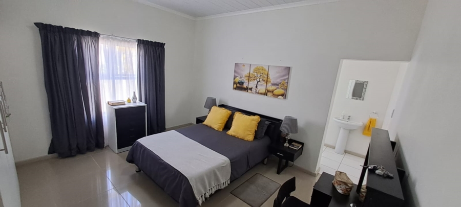 3 Bedroom Property for Sale in Blue Lagoon Western Cape